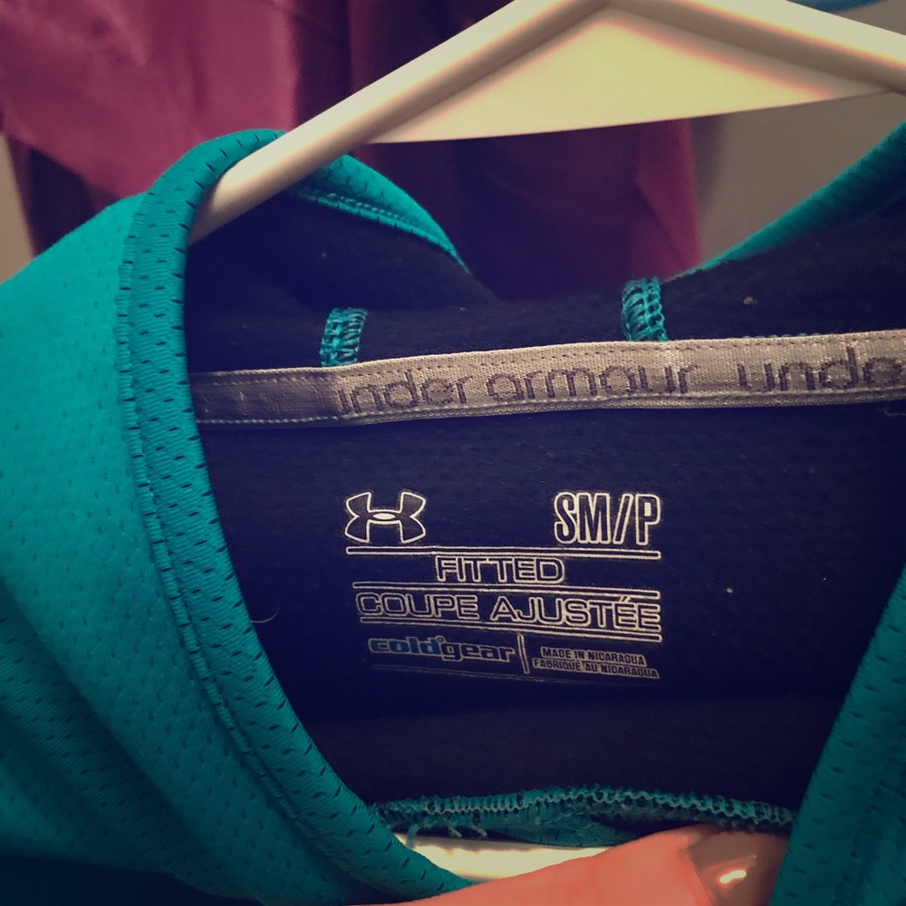 Underarmour hoodie